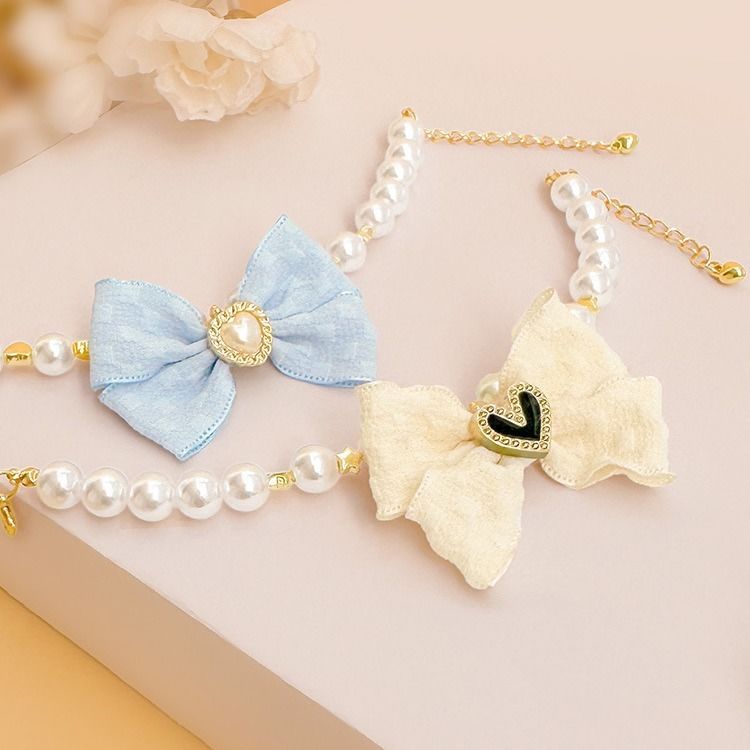 Pearl Cat Collar with Bow Pendant for Cats and Dogs