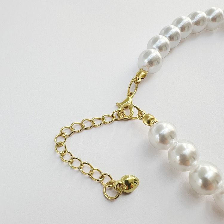 Pearl Cat Collar with Bow Pendant for Cats and Dogs